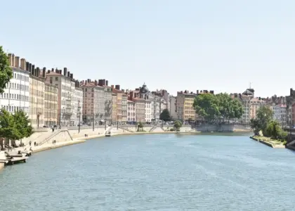 Les Subsistances: fra kaserne til scenekunstlaboratorium