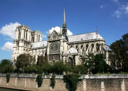 Sådan læser du symbolikken i basilikaen Notre-Dame de Fourvière