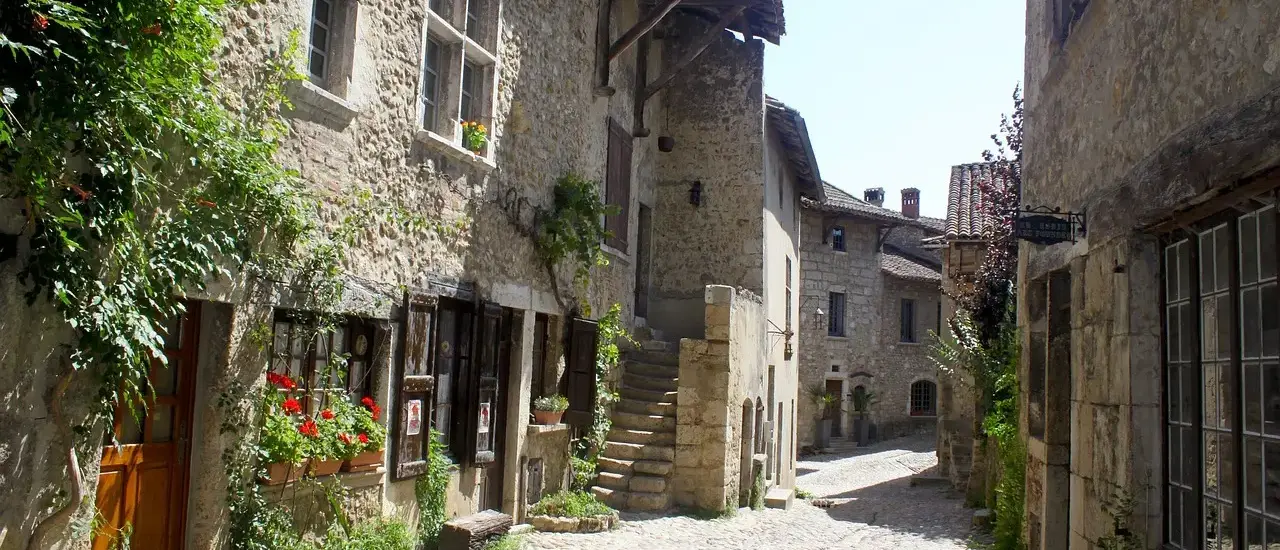 Sådan planlægger du en dagstur fra Lyon til Pérouges