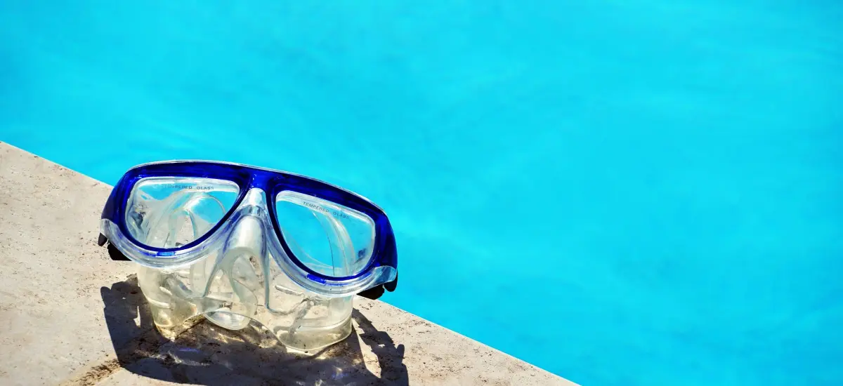 Tre gode grunde til at huske et snorkelsæt til børnene når du pakker tasken til turen sydpå